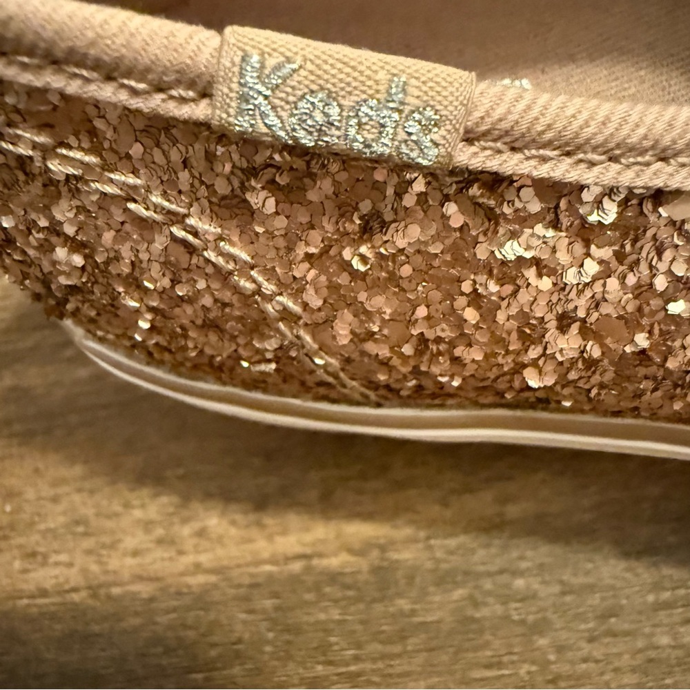 Celebrations by Keds Champion Glitter Sneaker
Women's Sz. 5/ Youth Sz. 3 NWOT - Picture 4 of 8